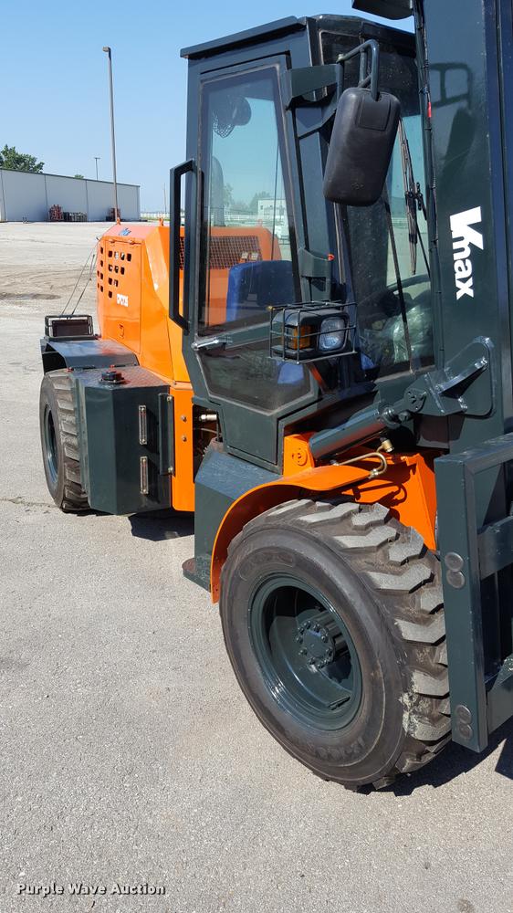 image for item F1131 2016 Vmax CPCY35 forklift