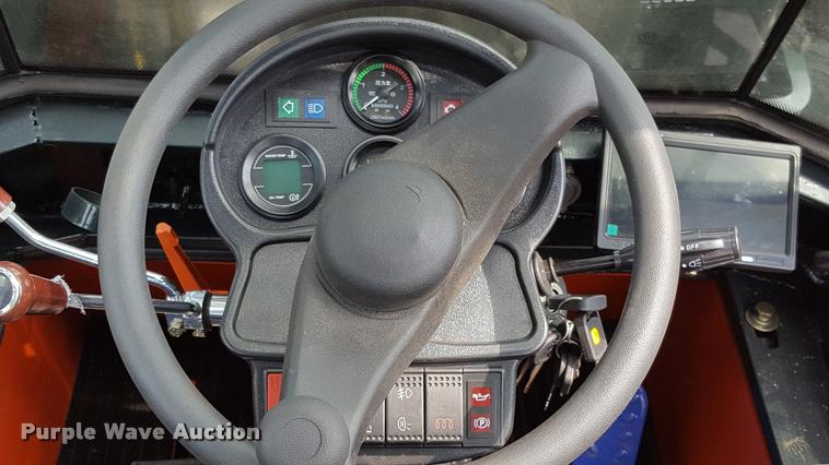 image for item F1131 2016 Vmax CPCY35 forklift