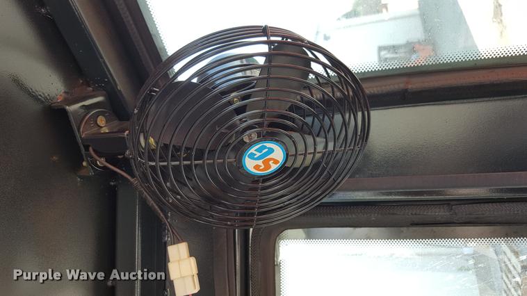 image for item F1131 2016 Vmax CPCY35 forklift