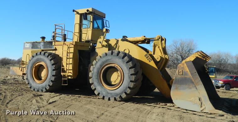 image for item J8805 1983 Caterpillar 992C wheel loader