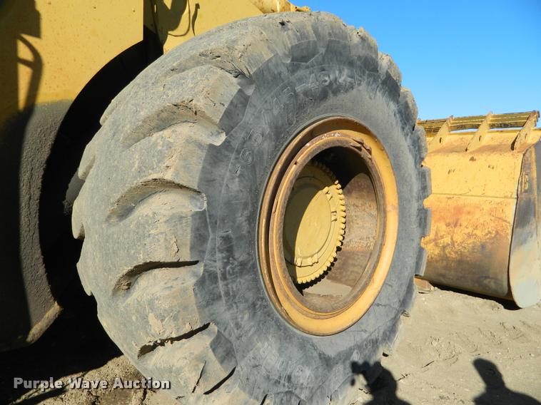 image for item J8805 1983 Caterpillar 992C wheel loader