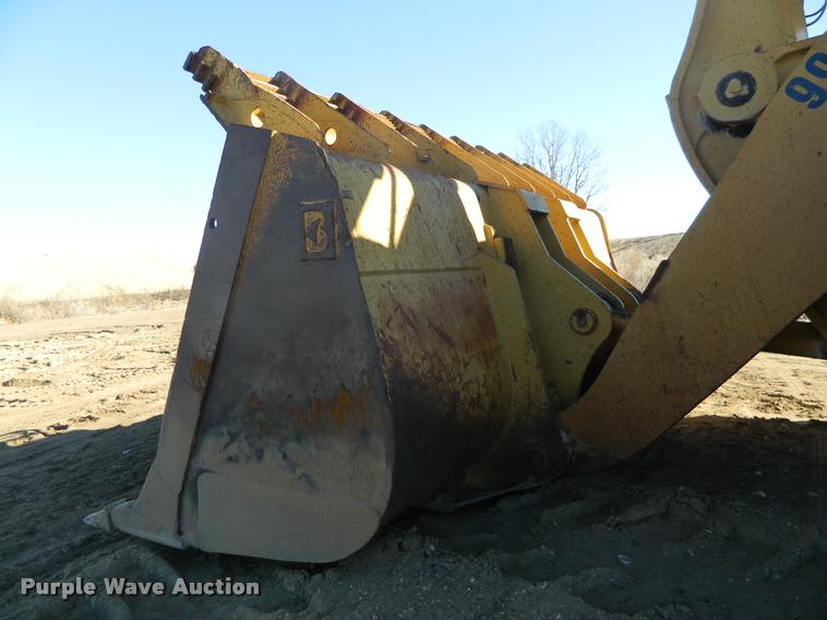 image for item J8805 1983 Caterpillar 992C wheel loader