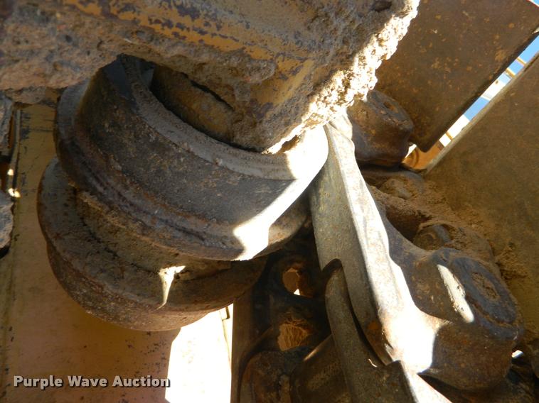 image for item J8806 1968 Caterpillar D7E dozer