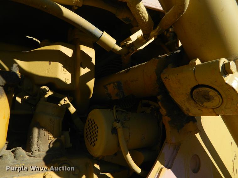 image for item J8806 1968 Caterpillar D7E dozer