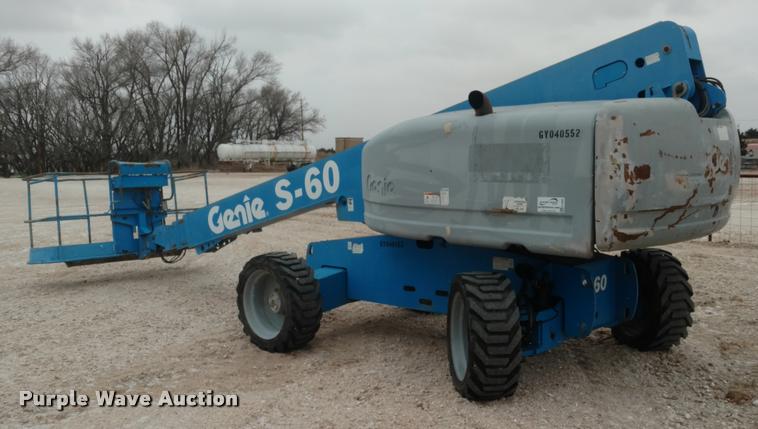image for item K2999 2004 Genie S60 boom lift