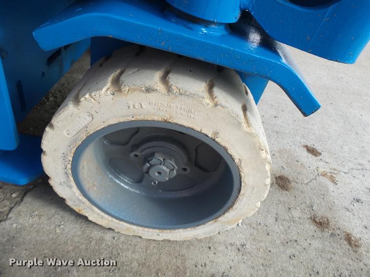 image for item K3396 Genie GS1930 scissor lift