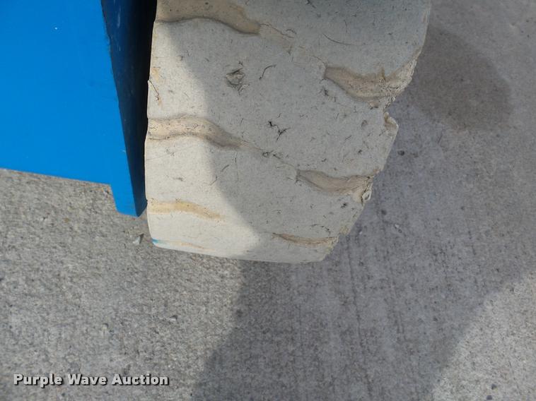 image for item K3396 Genie GS1930 scissor lift