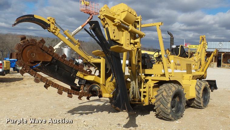 image for item K3397 1994 Vermeer V8050 trencher