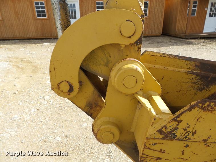 image for item K3397 1994 Vermeer V8050 trencher