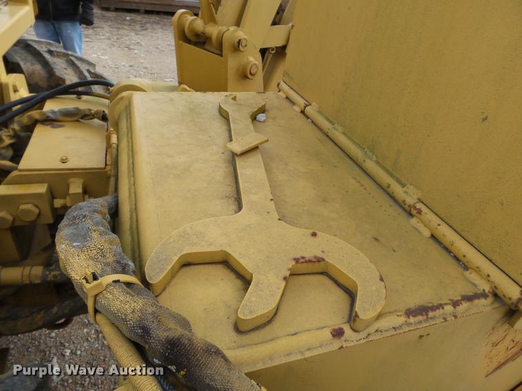 image for item K3397 1994 Vermeer V8050 trencher