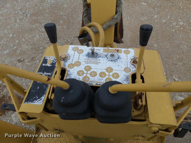 image for item K3397 1994 Vermeer V8050 trencher