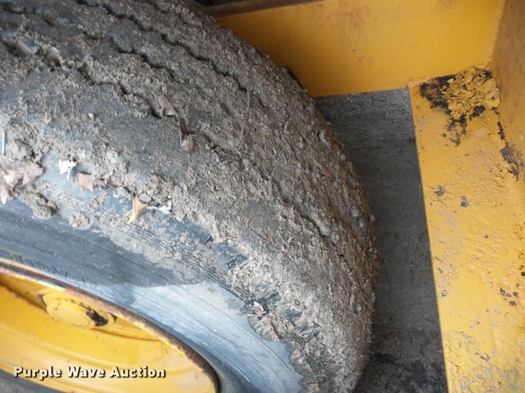 image for item K6494 Blaw Knox RW-100 road widener