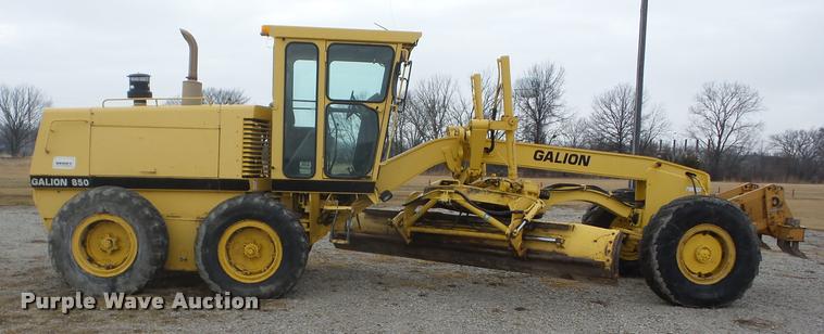 image for item K6495 2000 Galion 850C motor grader