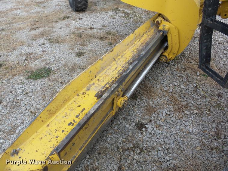 image for item K6498 2009 Komatsu GD655 motor grader