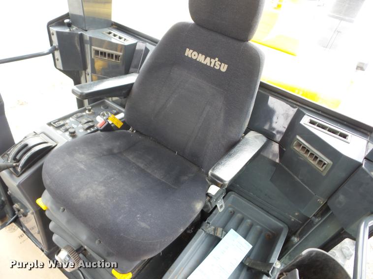 image for item K6498 2009 Komatsu GD655 motor grader