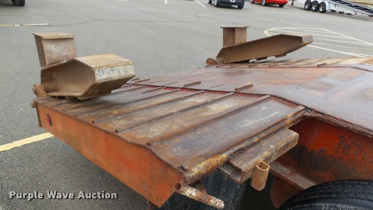 image for item K8044 1984 Aztec drop deck equipment trailer