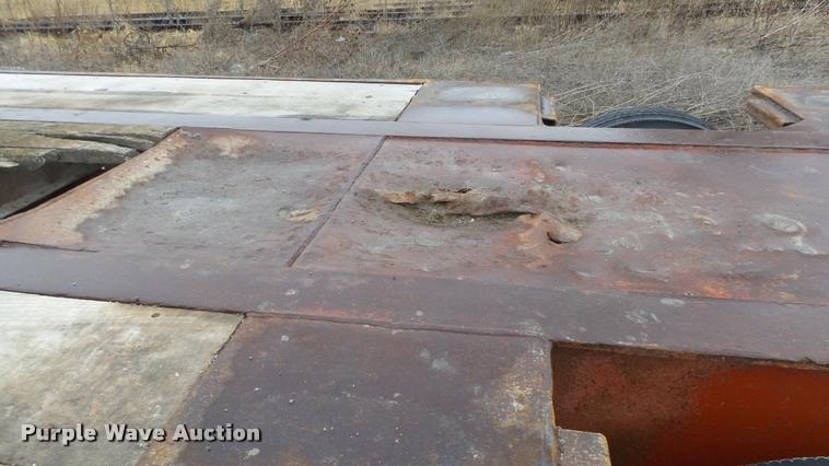 image for item K8044 1984 Aztec drop deck equipment trailer