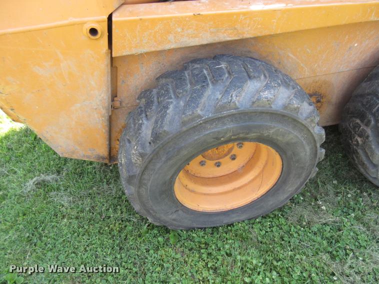 image for item L2839 Case 1845C skid steer