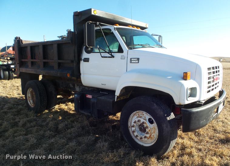 image for item L5146 1998 GMC C6500 dump truck