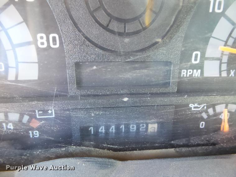 image for item L5146 1998 GMC C6500 dump truck