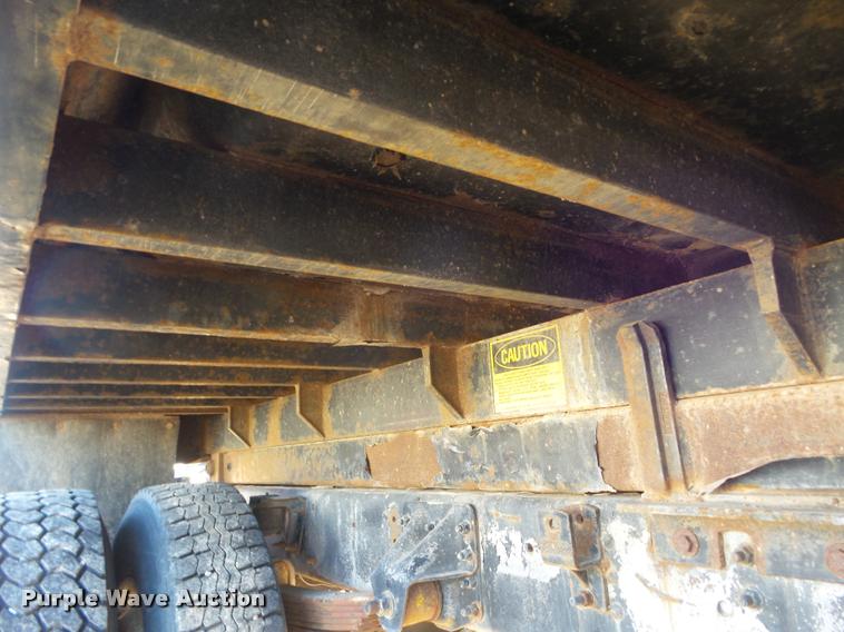 image for item L5146 1998 GMC C6500 dump truck