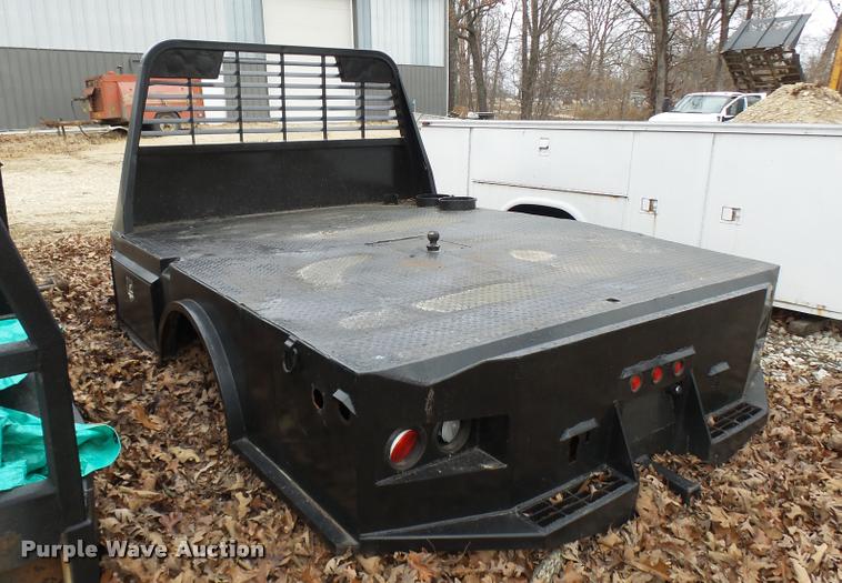 image for item L7226 Contractors flatbed