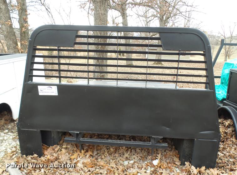 image for item L7226 Contractors flatbed