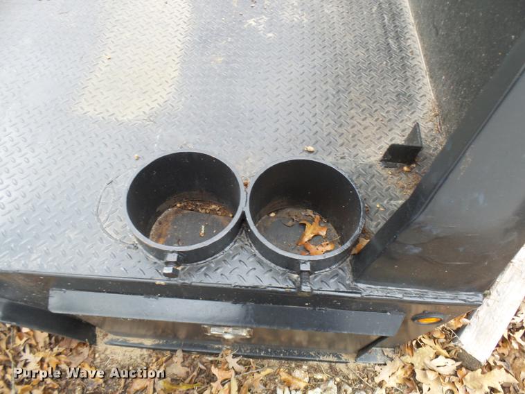 image for item L7226 Contractors flatbed