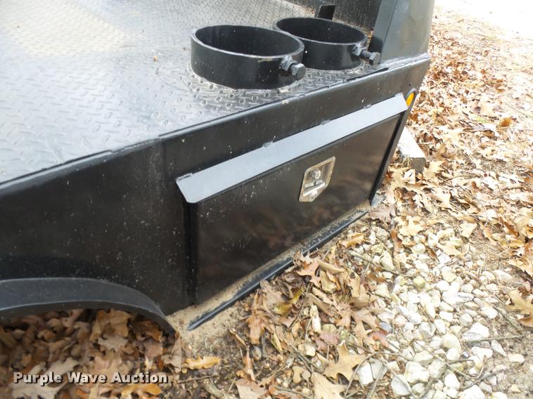 image for item L7226 Contractors flatbed