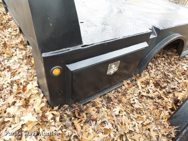 image for item L7226 Contractors flatbed