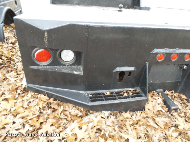 image for item L7226 Contractors flatbed