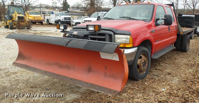 image for item L7227 2000 Ford F450 Super Duty XL Crew Cab flatbed truck