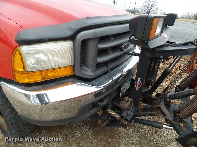 image for item L7227 2000 Ford F450 Super Duty XL Crew Cab flatbed truck