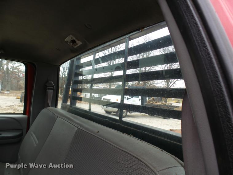 image for item L7227 2000 Ford F450 Super Duty XL Crew Cab flatbed truck