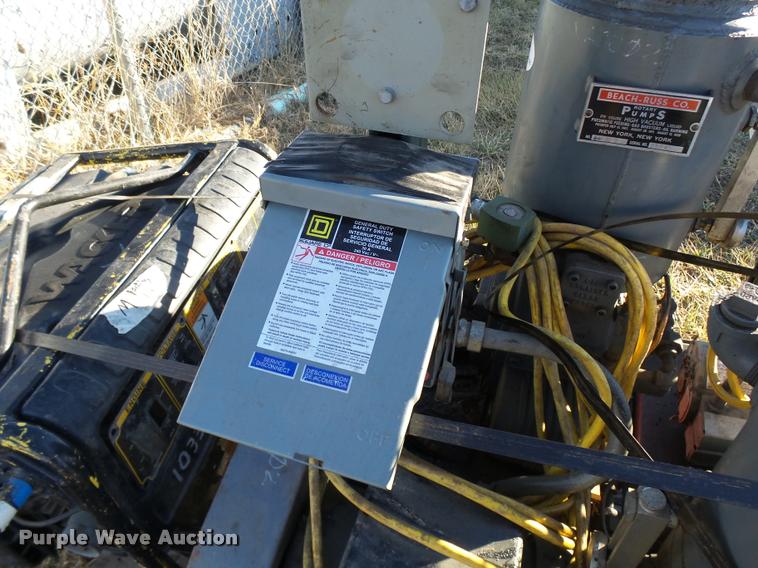 image for item L7229 (2) generators and rotary pumps