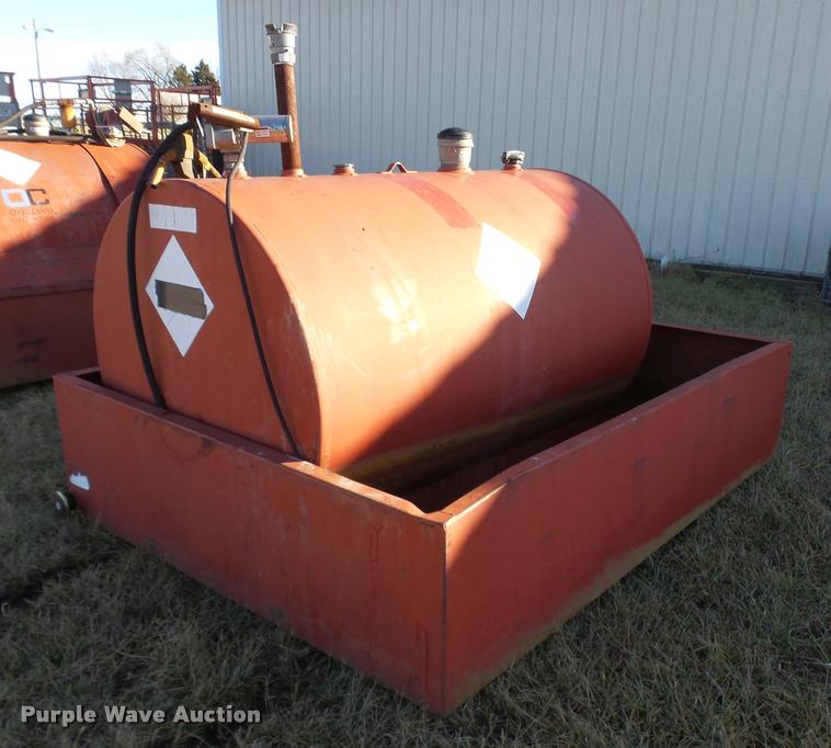image for item L7230 500 gallon fuel tank