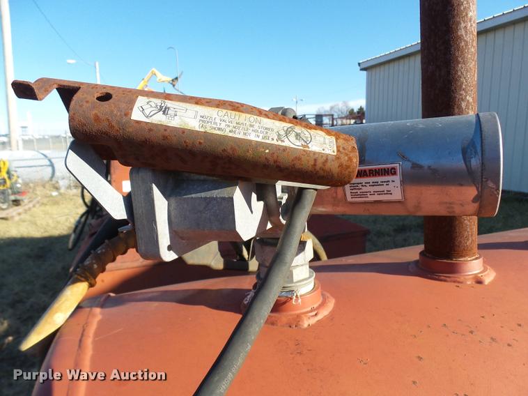 image for item L7230 500 gallon fuel tank