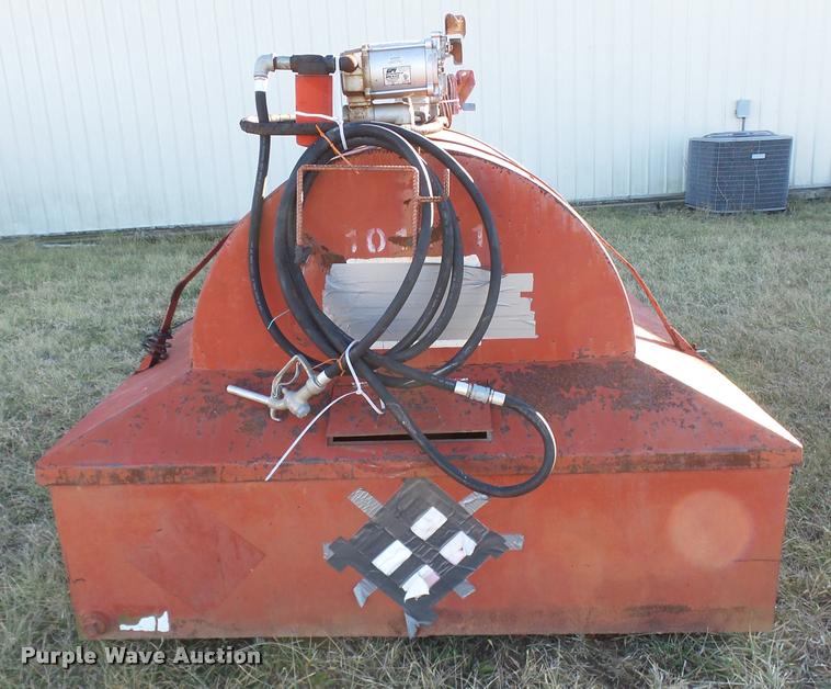 image for item L7231 500 gallon fuel tank