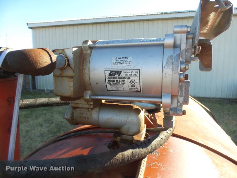 image for item L7231 500 gallon fuel tank