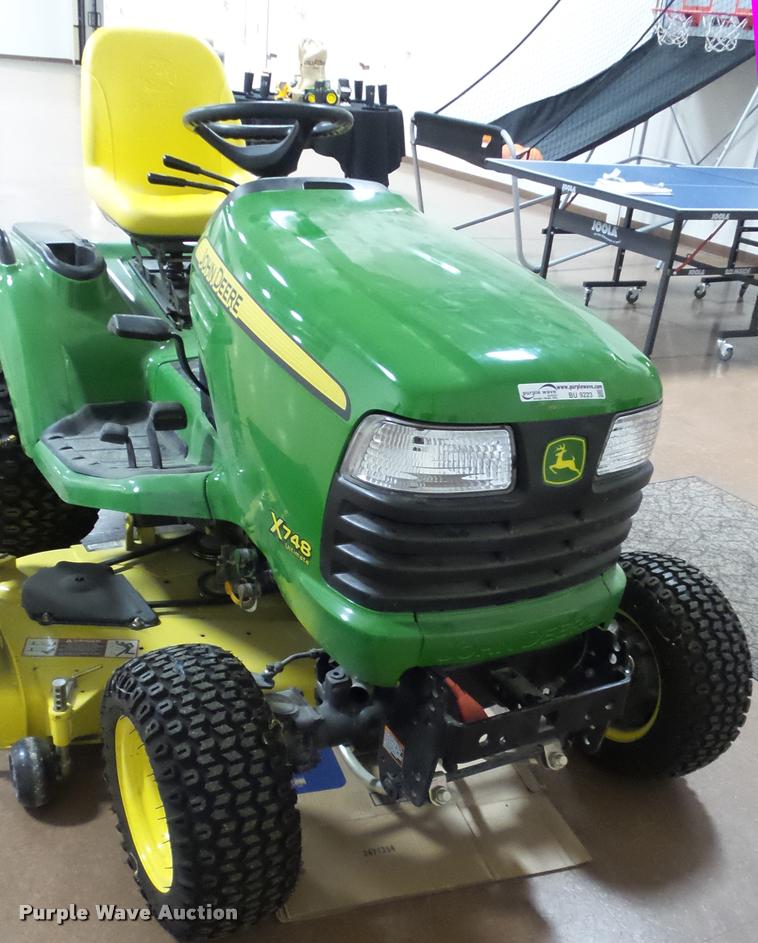 image for item BU9223 John Deere X748 Ultimate lawn mower