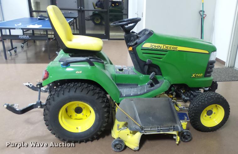 image for item BU9223 John Deere X748 Ultimate lawn mower