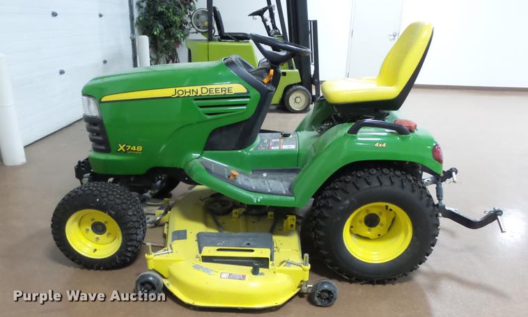 image for item BU9223 John Deere X748 Ultimate lawn mower