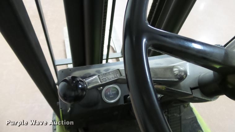 image for item BU9224 Clark C500-30 forklift