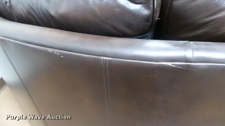 image for item BU9235 Bernhardt two piece sectional