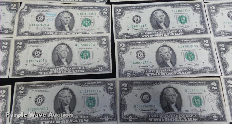image for item DJ9251 (44) two dollar bills