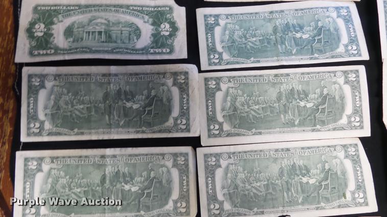 image for item DJ9251 (44) two dollar bills