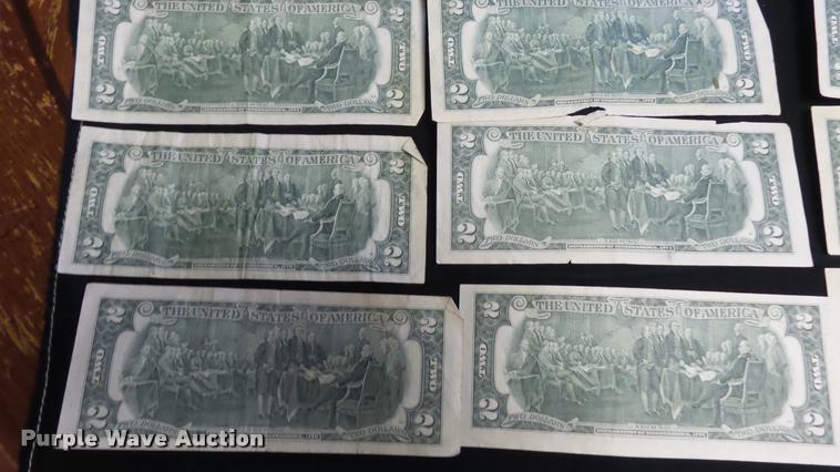 image for item DJ9251 (44) two dollar bills