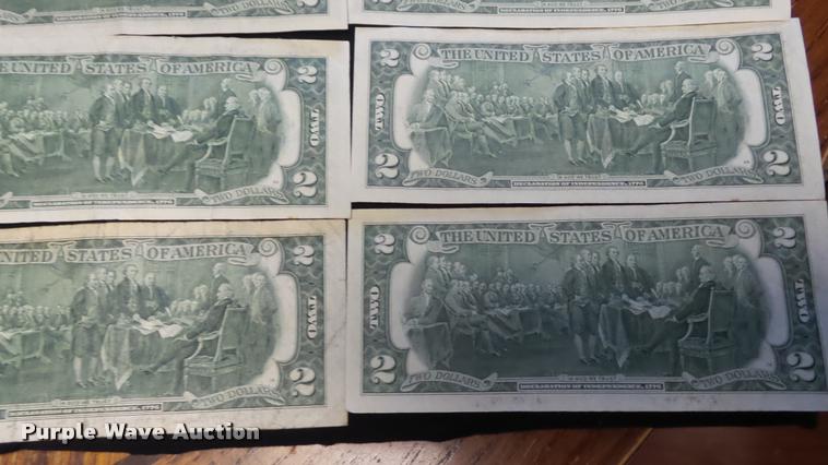 image for item DJ9251 (44) two dollar bills