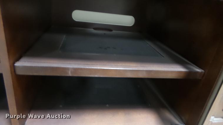 image for item DJ9283 Wood entertainment center