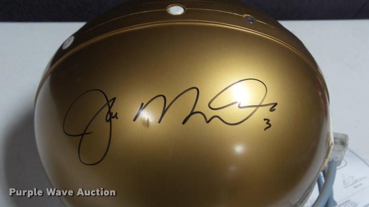 image for item DJ9292 Notre Dame autographed helmet